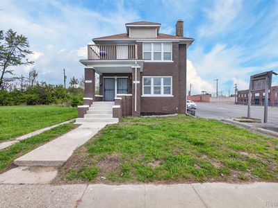 Property at 20 W Nevada St, Highland Park, MI