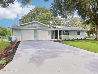 982 Nixon Cir NE