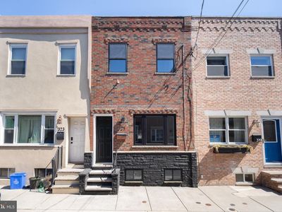 321 Emily St
