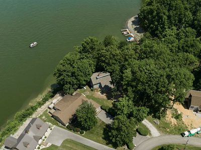 93 Lakeview Dr