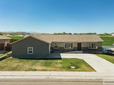 Property at 490 Snowflake St, American Falls, ID