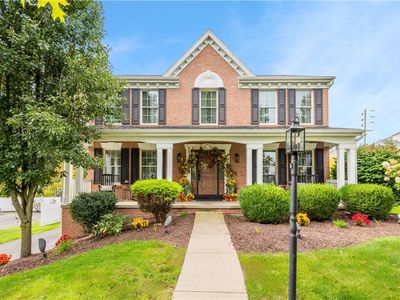 Property at 1009 Fieldstone Dr, Canonsburg, PA