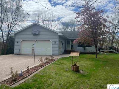 301 Myrick St
