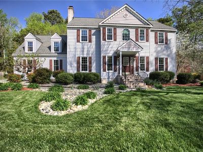111 Manassas Loop