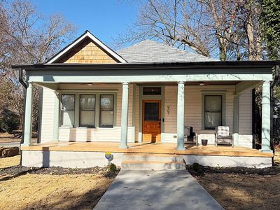 907 Beecher St SW