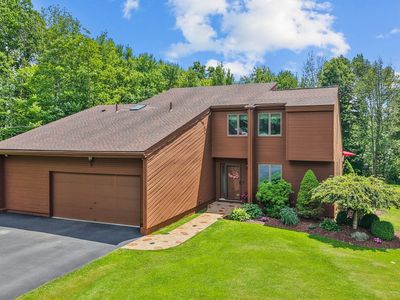 786 Harnecky Rd