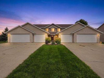 567 Kelvington Dr APT 1