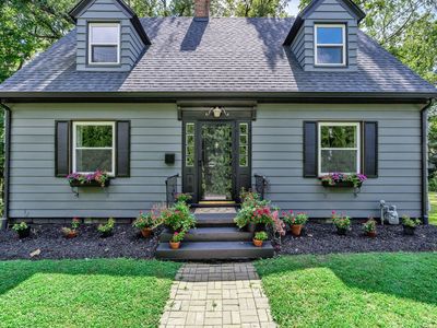 Property at 110 14th Ave, Moline, IL