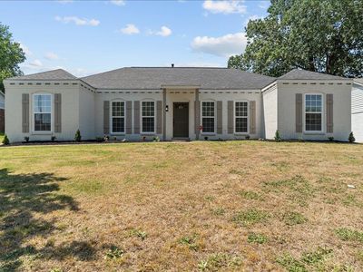 3083 Live Oak St