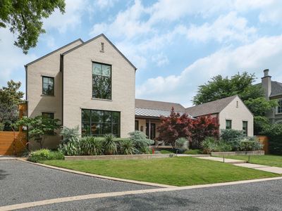 3108 Southwestern Blvd