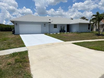 6445 Hitchin Post Way