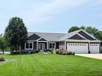 114 Bridle Path Ln