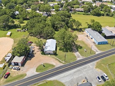 1301 Highway 105