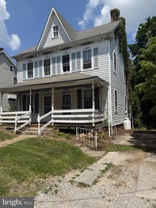 1418 E Mayberry Rd