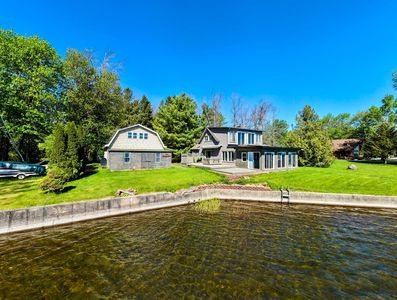 1758 Lake Shore Rd