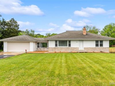 3951 Highland Rd