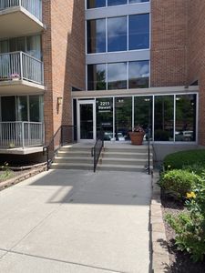 2211 S Stewart Ave APT 1C