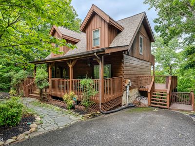 3639 Moonshine Way
