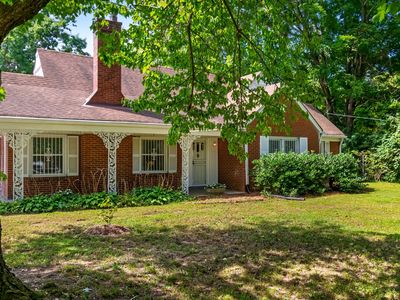 717 Currey Rd
