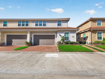 9 W Oaks Dr