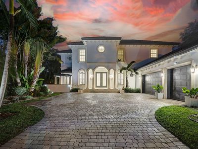 2304 Winding Creek Lane