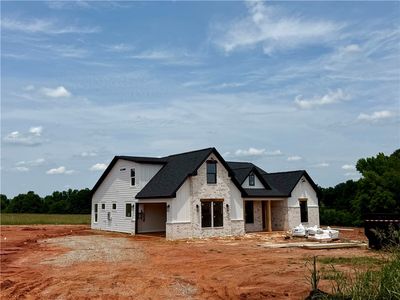 126 Stone Creek Ln