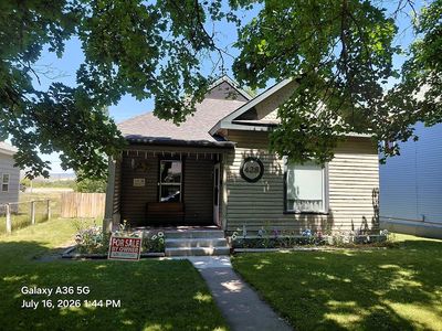 428 S 1st St