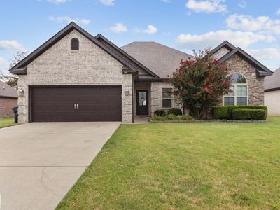 5232 Julia Ln