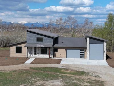 48 Buttercup Dr