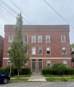 28-30 2nd St