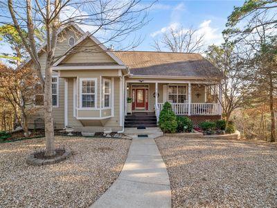 15 Penwith Ln