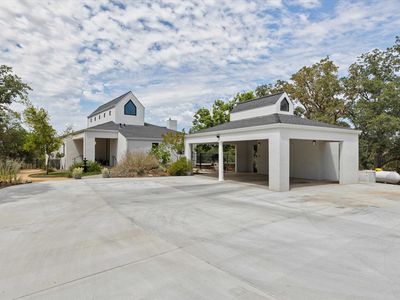 14530 Oak Meadow Dr