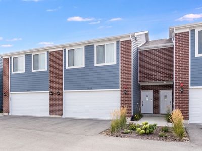 Property at 1035 Gillespie Ln, Yorkville, IL