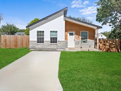 5811 Lake Granbury Trl