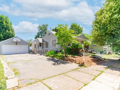 244-250 Arlington Ave
