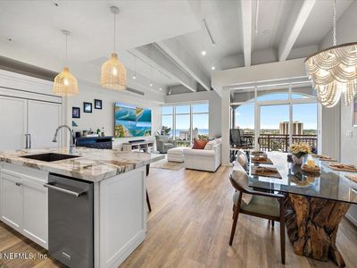 320 1ST Street N #805