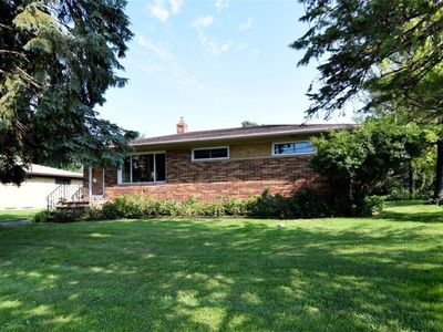 3000 Sprague Rd