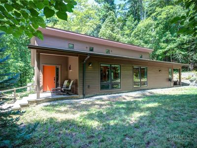338 Lake View Trail