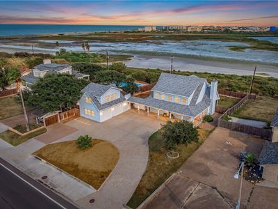 6081 Ennis Joslin Rd