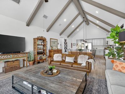 31418 Golden Cliffs Ln