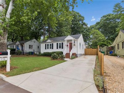 778 Brown Pl