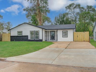 9226 Oak Knoll Ln