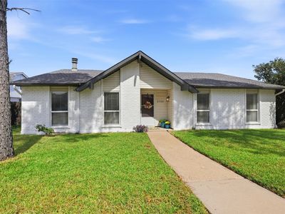 Property at 5720 Truitt St, Lewisville, TX