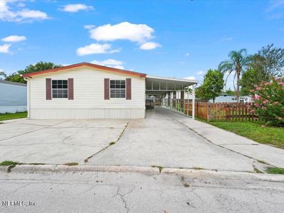7605 SUNWOOD Drive