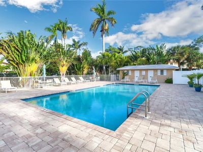 3032 Sandpiper Bay Cir APT G104