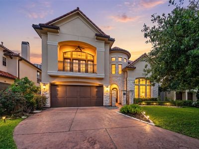 2400 Avalon Pl