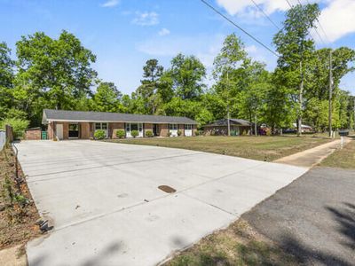 1128 Furman Dr