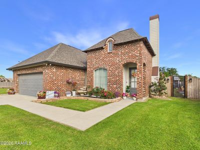 520 Braxton Dr