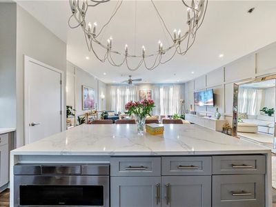 560 Dutch Valley Rd NE APT 2207