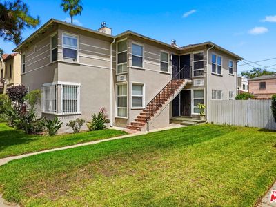 4186 Leimert Blvd